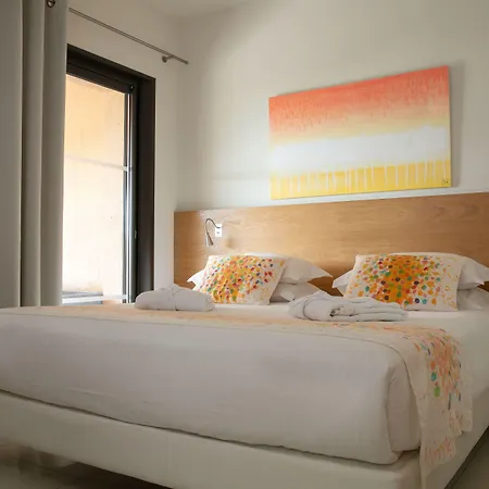 Domaine Santa Giulia Palace Semesterpark 4*