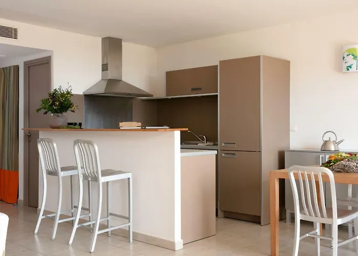 Domaine Santa Giulia Palace 4*