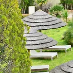 Domaine Santa Giulia Palace Порто-Веккьо