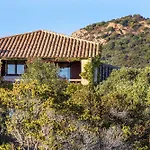 Domaine Santa Giulia Palace База отдыха 4*
