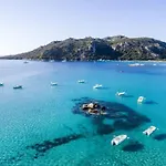Domaine Santa Giulia Palace 4* Порто-Веккьо