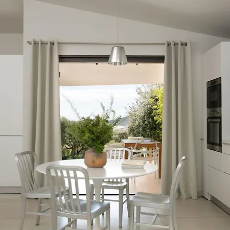 Domaine Santa Giulia Palace 4* 포르토베쉬오