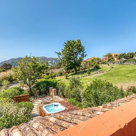 Domaine Santa Giulia Palace