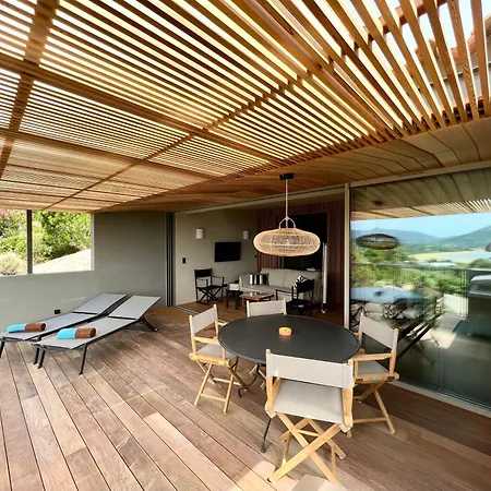 Domaine Santa Giulia Palace Holiday park 4*