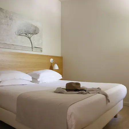 Domaine Santa Giulia Palace 4* بورتو فيكشْيو