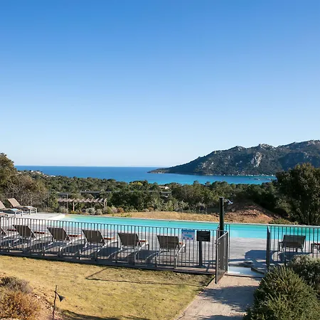 Domaine Santa Giulia Palace 4*