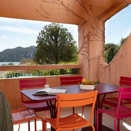 홀리데이파크 Domaine Santa Giulia Palace 4*