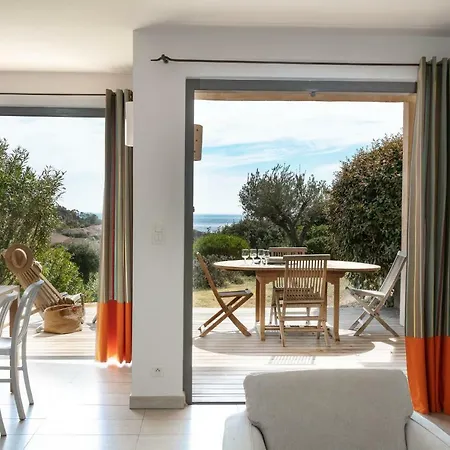 Domaine Santa Giulia Palace 4* 포르토베쉬오