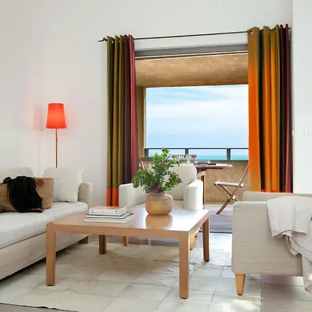 홀리데이파크 Domaine Santa Giulia Palace 4*