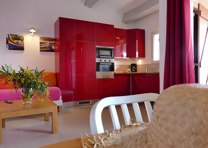 Domaine Santa Giulia Palace 4*