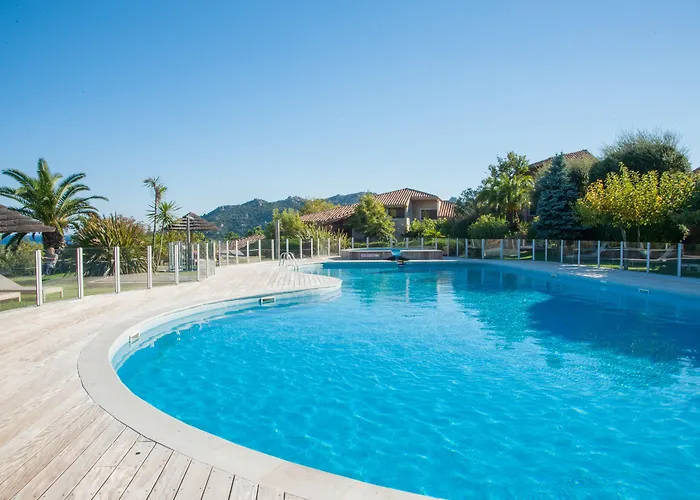 Domaine Santa Giulia Palace Feriepark 4*