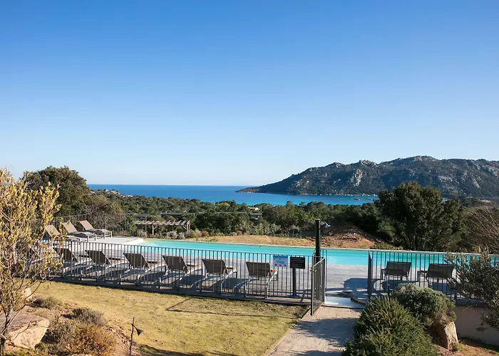 Domaine Santa Giulia Palace 4*